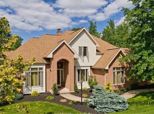 17 Northridge Dr W, Mohnton, PA 19540