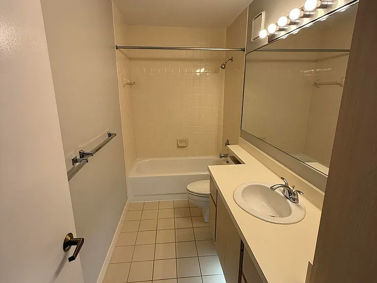 8156 Chelsea Ct #56C — Photo 8