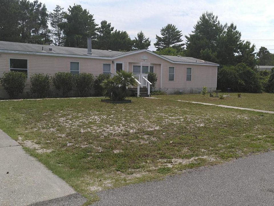 1st image of 620 Malaga Pl