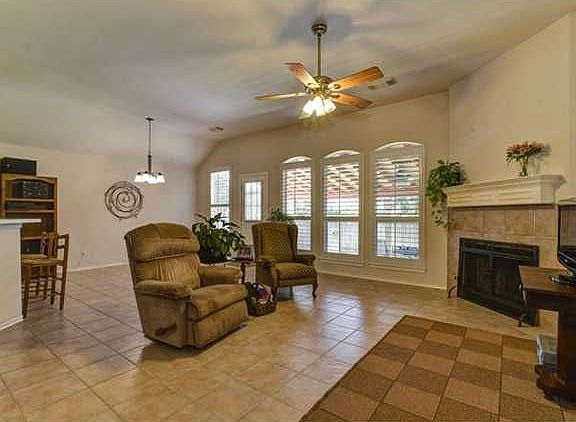 5th image of 8703 Glen Canyon Dr
