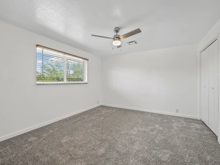 36975 N Sunset Trl — Photo 13