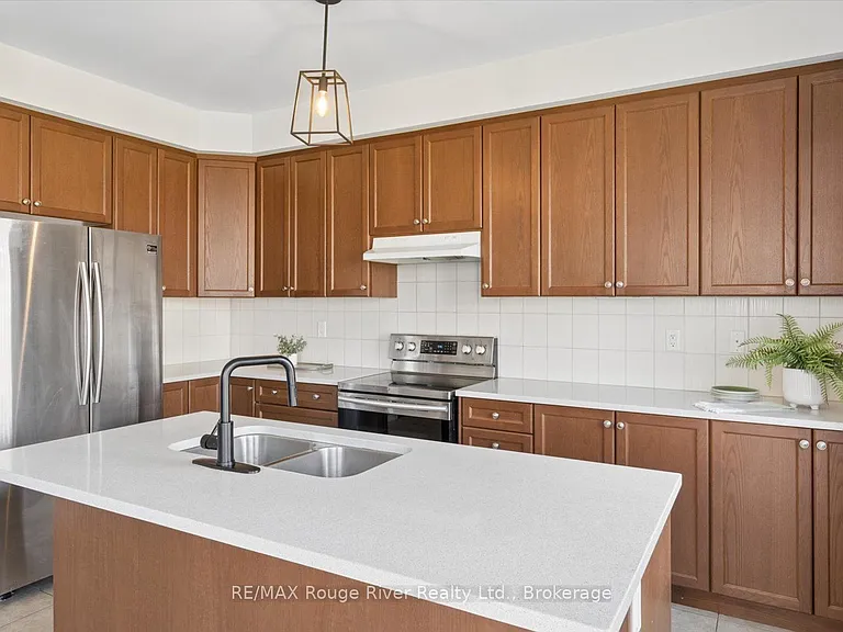 12 Bill Hutchinson Cres — Photo 23
