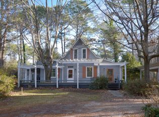 830 W Carolina Rd, Mc Clellanville, SC 29458