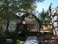 3049 Carmine St photo 1