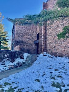 5515 Cromwell Ln APT M2, Oak Forest, IL, 60452