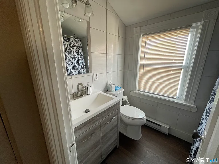 92 Allen St — Photo 18