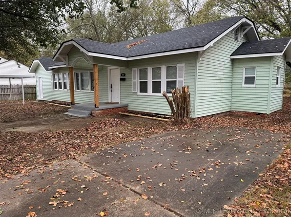 427 W 18th St, Ada, OK 74820