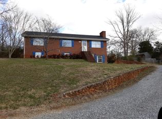 1140 Guthrie Pl, Hardy, VA 24101