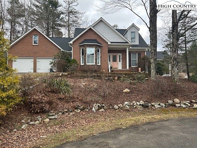 1st image of 145 Fairway Hills Court