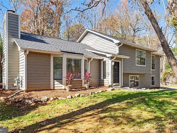 2nd image of 4709 Trickum Rd NE