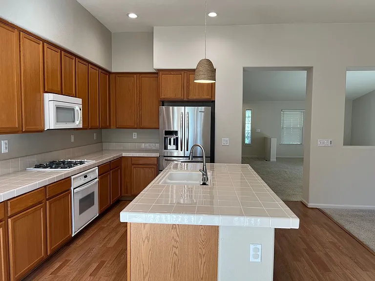 4501 Waitsfield Cir — Photo 16