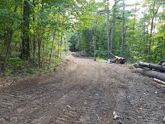 4th image of 80 Vosburgh Road 3 Approved Lots