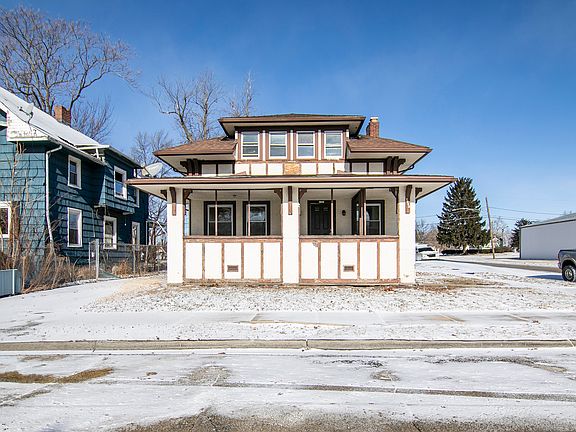 2nd image of 1295 E Merchant St