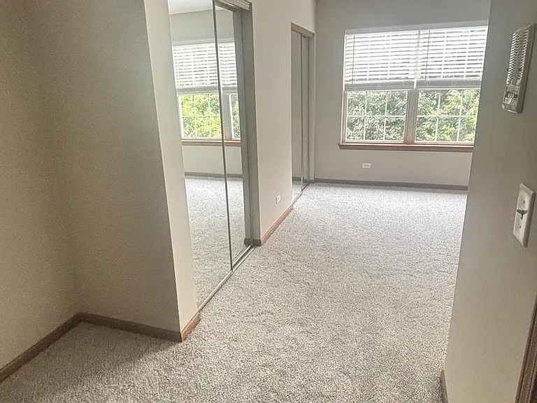 2845 Falling Waters Dr — Photo 12