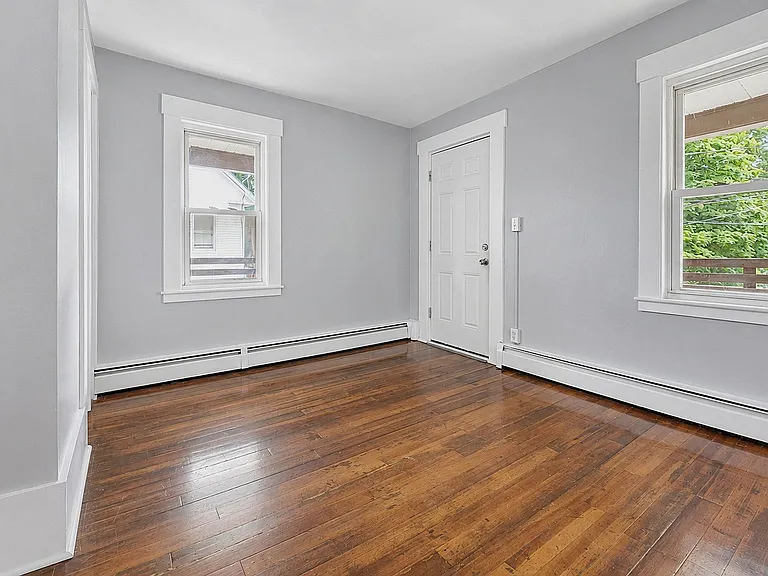 9 Riverbank Ct #C — Photo 8