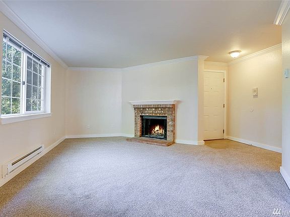 3rd image of 23410 18th Ave S APT J201