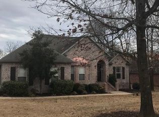 2488 S College Dr, Fayetteville, AR 72701