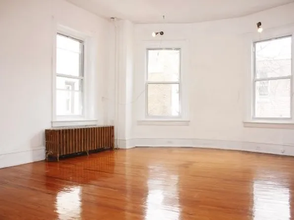 430 S 45th St, Philadelphia, PA 19104