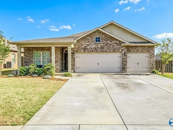 106 Sunlit Grove Dr, Harvest, AL 35749