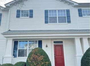 1307 Emsworth Dr, Chesapeake, VA 23320