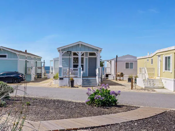 309 3rd Ave #L, Pacifica, CA 94044