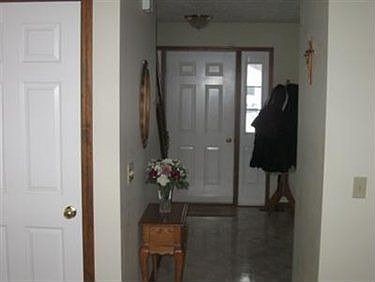 3rd image of 2058 Reserve Cir