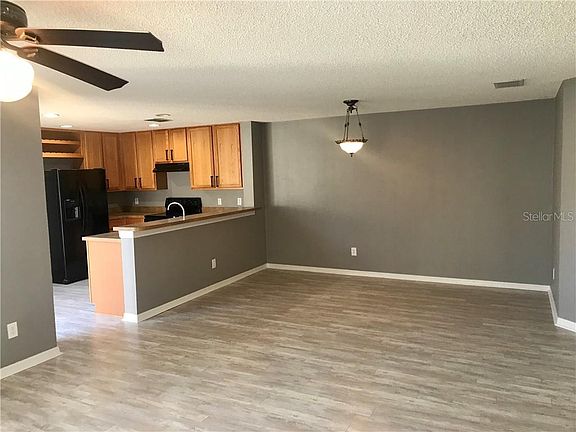 3rd image of 14457 Chinese Elm Dr
