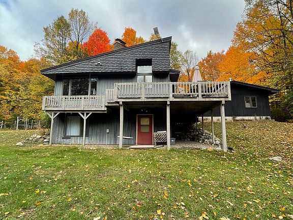 3rd image of 101 Idlewild Rd