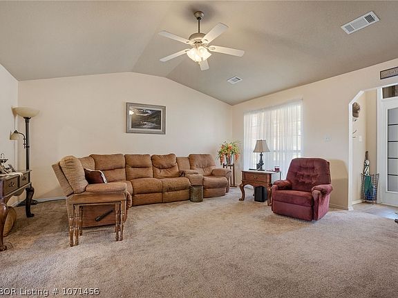 3rd image of 2309 Park Ave