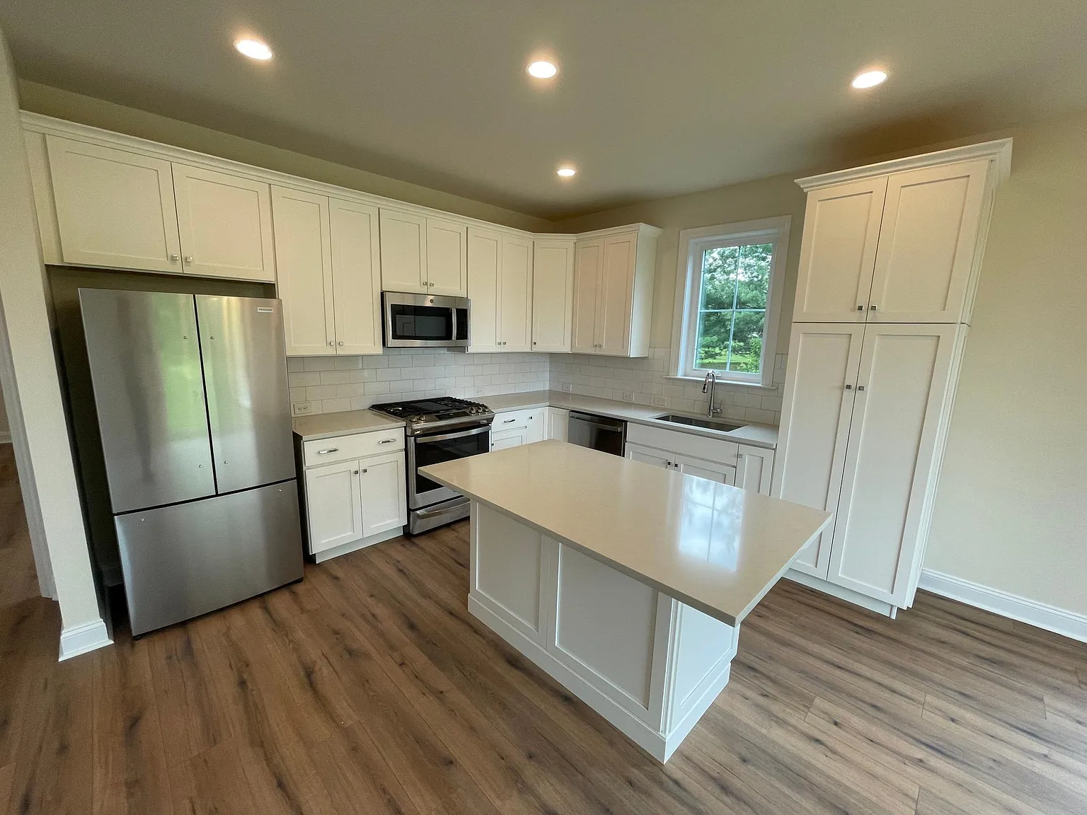 1898 Skippack Pike — Photo 2