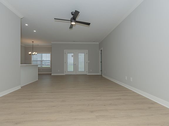 5th image of 3879 High Pointe Ln