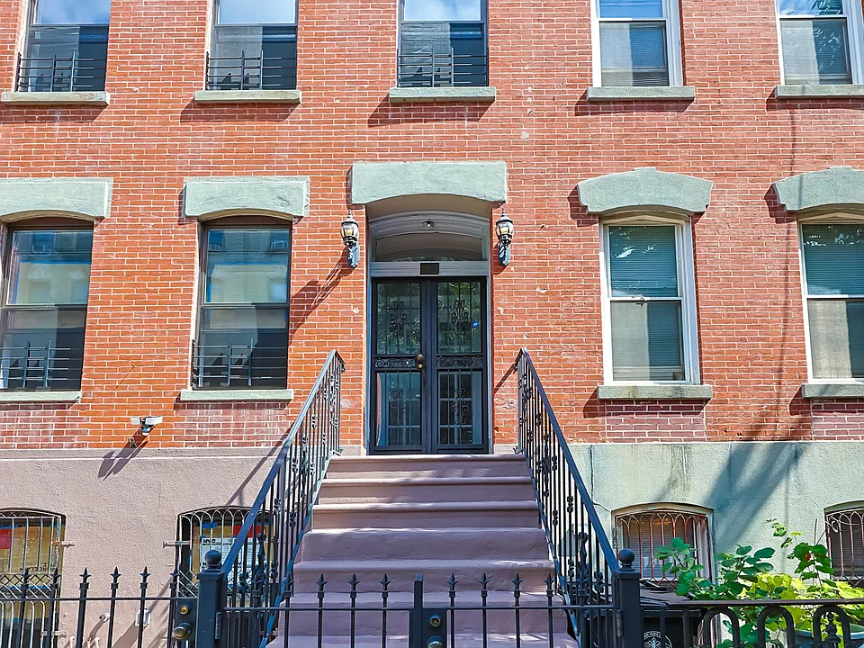 437 E 118th St #3