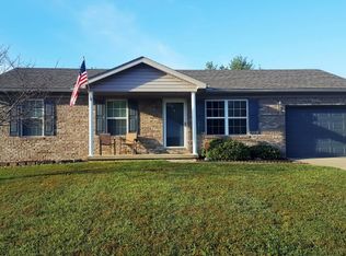6344 Acadia Dr, Newburgh, IN