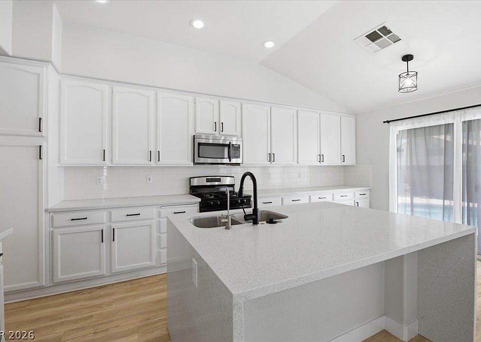 1st image of 9569 Teton Diablo Ave