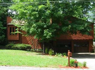 155 Drury Ln NE, Kennesaw, GA 30144