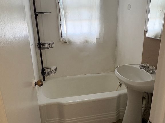 2nd image of 215 S 12th St E #5