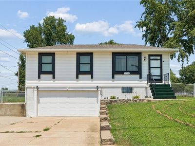 17914 E Whitney Rd, Independence, MO, 64058