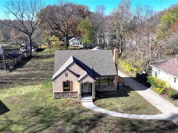 2326 Harvard Ave, Independence, MO 64052