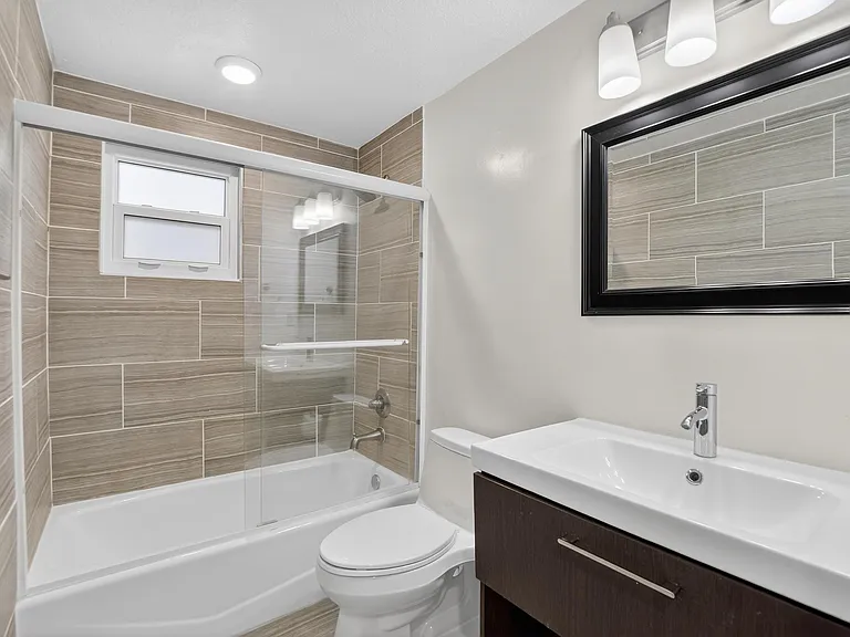 4639 Mirabella Ct — Photo 51