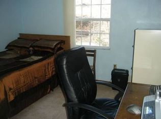 816 Mt Pleasant Rd, Jeannette, PA 15601