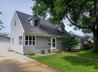 1121 8th Ave SW, Rochester, MN 55902