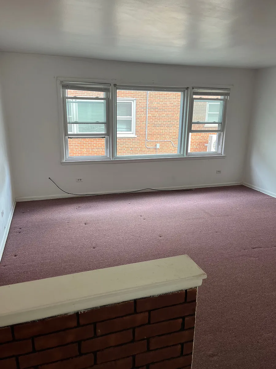 Building Photo - 9455 Maple Dr #2