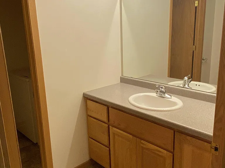 3616 Doolittle Dr — Photo 14