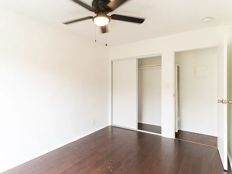 3301 Griffin Ave #12 — Photo 6