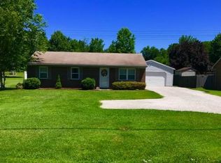 836 E Mill Rd, Evansville, IN 47711