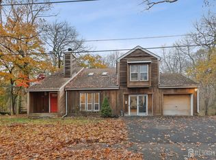 49 Morton Ave, Monroe Township, NJ 08831