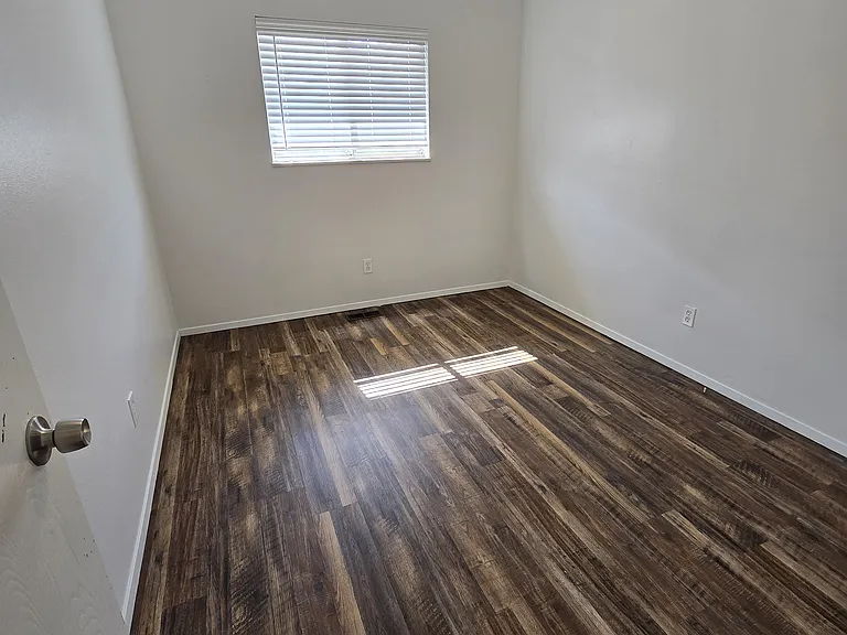 805 Woodlawn Ave #A — Photo 8