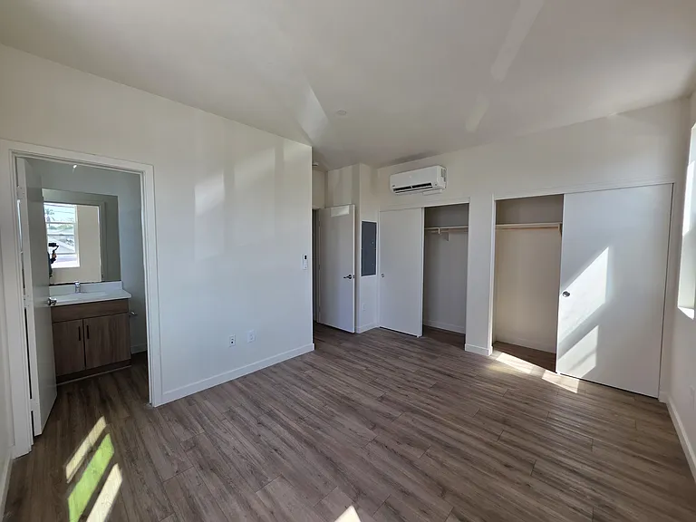 615 Highland Ave #201 — Photo 13