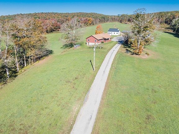 2nd image of 60 Dunay Rd