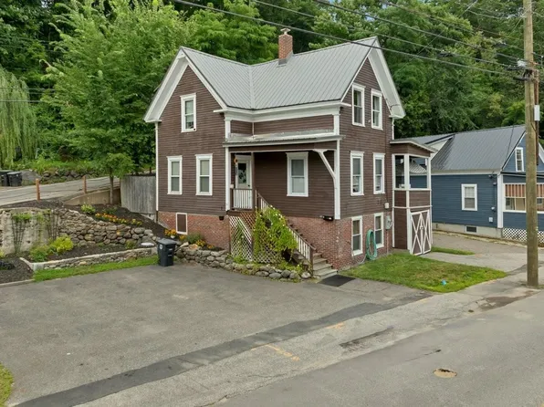 114 W Bow Street, Franklin, NH 03235